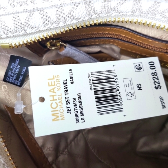 ๐$525 MICHAEL๐KORS Bundle JET SET Travel LG Messenger Crossbody BagWallet - Picture 11 of 16